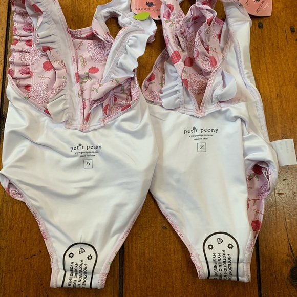 3T swimsuit Petit Peony - Picture 2 of 6
